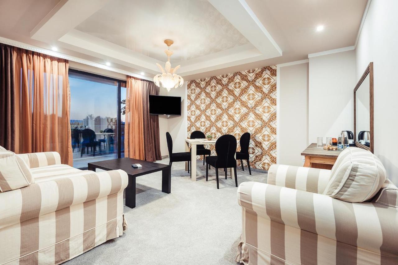 וארנה Opu Boutique Hotel מראה חיצוני תמונה