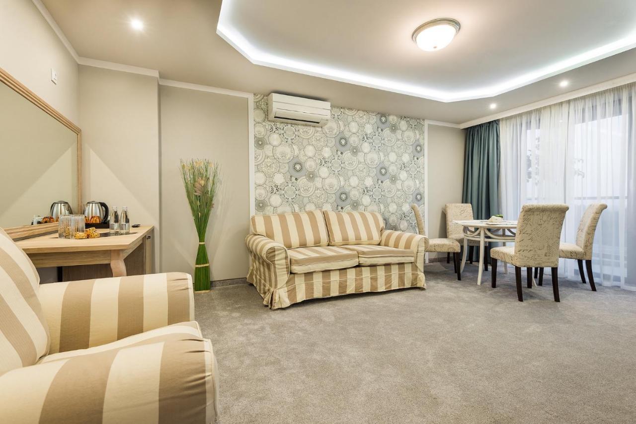 וארנה Opu Boutique Hotel מראה חיצוני תמונה