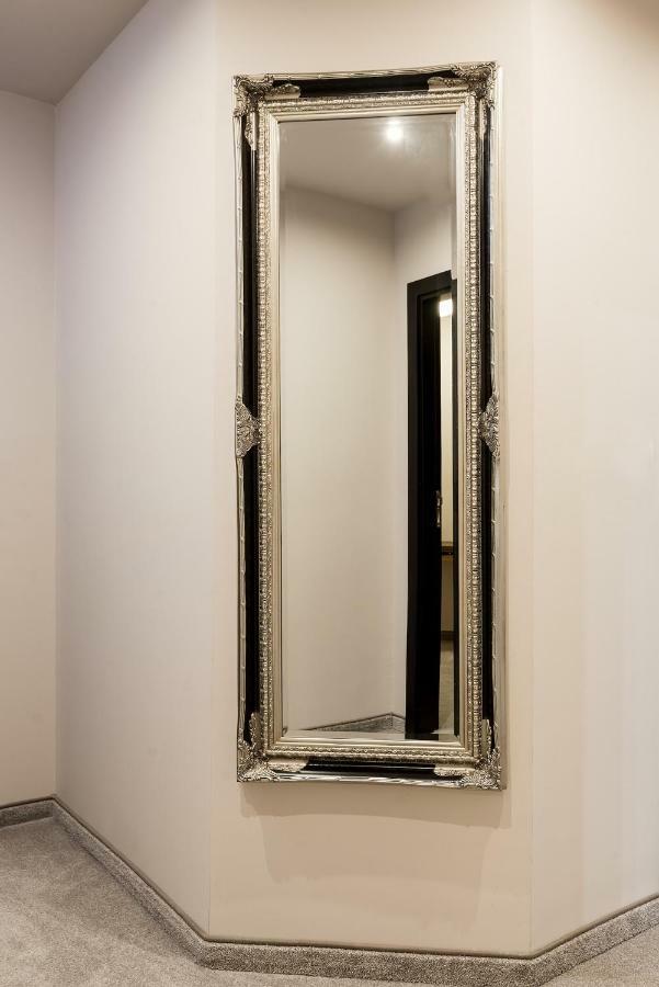 וארנה Opu Boutique Hotel מראה חיצוני תמונה